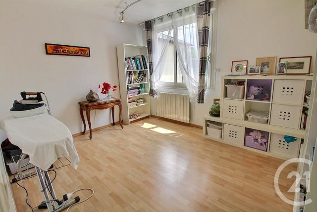 maison à vendre - 6 pièces - 147.16 m2 - NOGENT SUR MARNE - 94 - ILE-DE-FRANCE - Century 21 Vabel Immobilier maison à vendre - 6 pièces - 147.16 m2 - NOGENT SUR MARNE - 94 - ILE-DE-FRANCE - Century 21 Vabel Immobilier