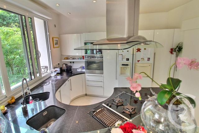 maison à vendre - 6 pièces - 147.16 m2 - NOGENT SUR MARNE - 94 - ILE-DE-FRANCE - Century 21 Vabel Immobilier maison à vendre - 6 pièces - 147.16 m2 - NOGENT SUR MARNE - 94 - ILE-DE-FRANCE - Century 21 Vabel Immobilier