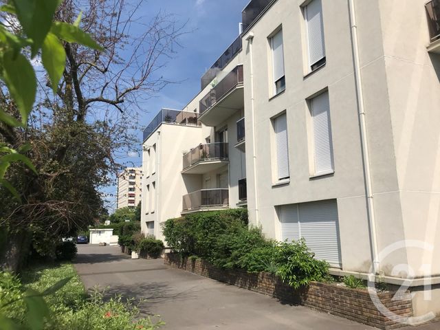 Appartement F1 à louer - 1 pièce - 28.98 m2 - JOINVILLE LE PONT - 94 - ILE-DE-FRANCE - Century 21 Vabel Immobilier Appartement F1 à louer - 1 pièce - 28.98 m2 - JOINVILLE LE PONT - 94 - ILE-DE-FRANCE - Century 21 Vabel Immobilier