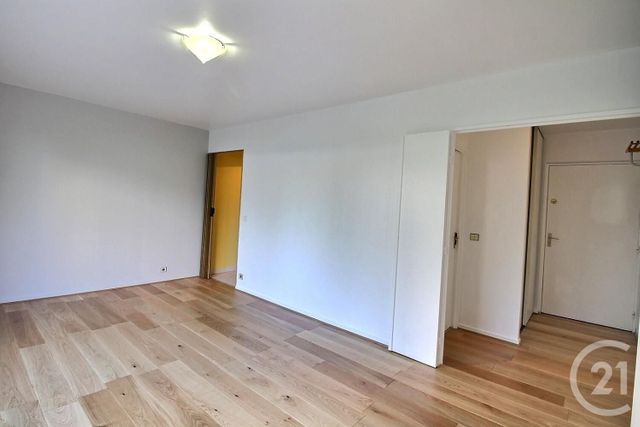 Appartement F1 à louer - 1 pièce - 28.98 m2 - JOINVILLE LE PONT - 94 - ILE-DE-FRANCE - Century 21 Vabel Immobilier Appartement F1 à louer - 1 pièce - 28.98 m2 - JOINVILLE LE PONT - 94 - ILE-DE-FRANCE - Century 21 Vabel Immobilier