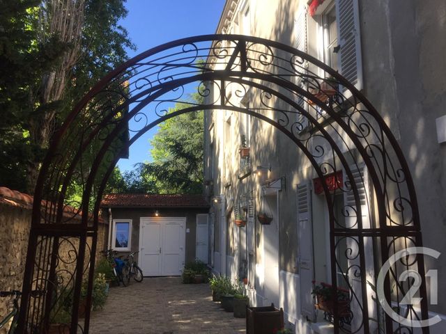 Afficher la photo en grand Appartement F2 à louer - 2 pièces - 38.62 m2 - ST MAUR DES FOSSES - 94 - ILE-DE-FRANCE - Century 21 Vabel Immobilier