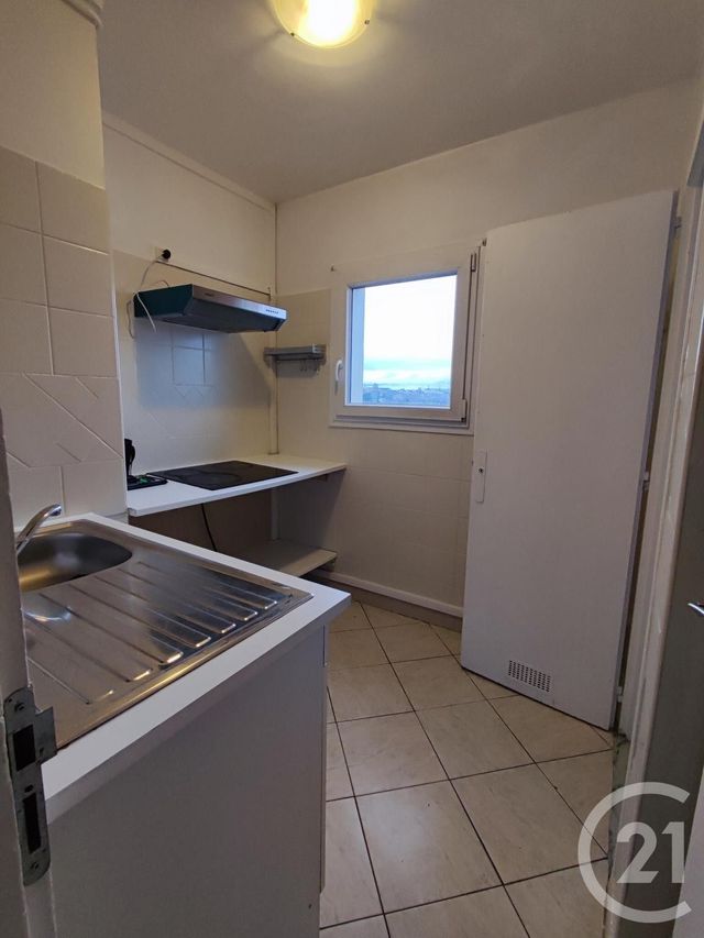 Appartement à louer - 3 pièces - 50.22 m2 - ORLY - 94 - ILE-DE-FRANCE - Century 21 Vabel Immobilier