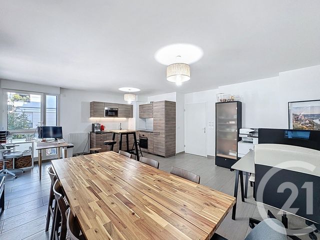 Appartement à vendre - 3 pièces - 70.69 m2 - JOINVILLE LE PONT - 94 - ILE-DE-FRANCE - Century 21 Vabel Immobilier
