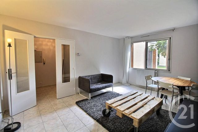Appartement F2 à vendre - 2 pièces - 39.43 m2 - CHAMPIGNY SUR MARNE - 94 - ILE-DE-FRANCE - Century 21 Vabel Immobilier