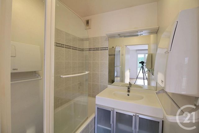 Appartement F2 à vendre - 2 pièces - 49.6 m2 - JOINVILLE LE PONT - 94 - ILE-DE-FRANCE - Century 21 Vabel Immobilier