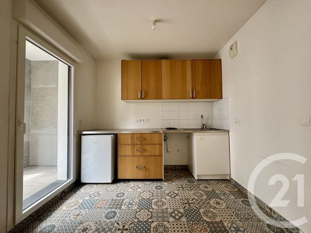 Appartement Studio à vendre - 1 pièce - 28.77 m2 - JOINVILLE LE PONT - 94 - ILE-DE-FRANCE - Century 21 Vabel Immobilier