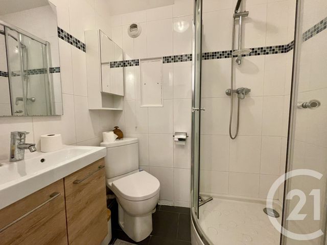 Appartement F3 à vendre - 3 pièces - 53.79 m2 - ST MAURICE - 94 - ILE-DE-FRANCE - Century 21 Vabel Immobilier