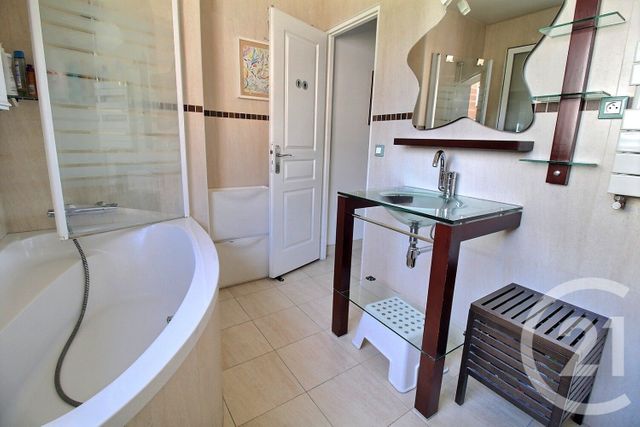 Appartement à vendre - 3 pièces - 67.23 m2 - JOINVILLE LE PONT - 94 - ILE-DE-FRANCE - Century 21 Vabel Immobilier