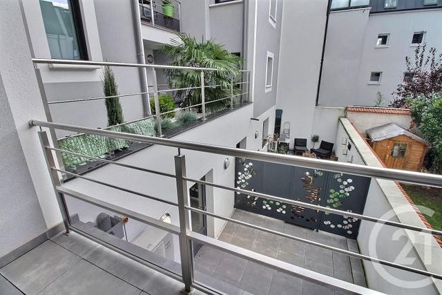 Appartement Studio à vendre - 1 pièce - 29.7 m2 - JOINVILLE LE PONT - 94 - ILE-DE-FRANCE - Century 21 Vabel Immobilier