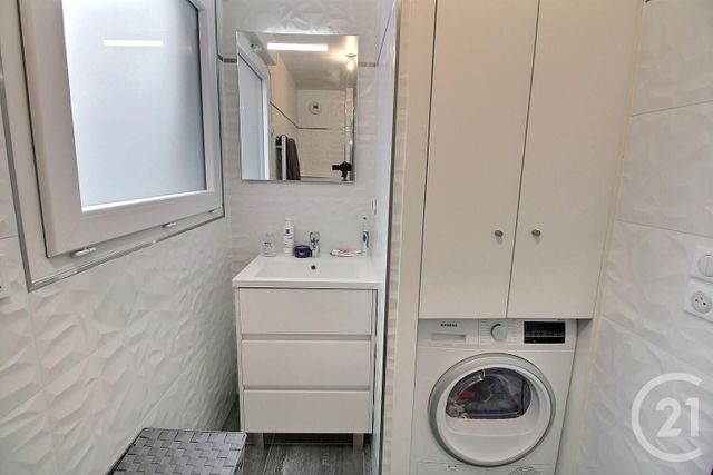 Appartement Studio à vendre - 1 pièce - 29.7 m2 - JOINVILLE LE PONT - 94 - ILE-DE-FRANCE - Century 21 Vabel Immobilier