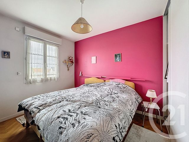 Afficher la photo en grand Appartement F3 à vendre - 3 pièces - 66.48 m2 - CHENNEVIERES SUR MARNE - 94 - ILE-DE-FRANCE - Century 21 Vabel Immobilier