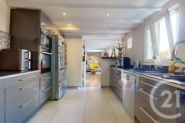 maison à vendre - 6 pièces - 126.38 m2 - CHAMPIGNY SUR MARNE - 94 - ILE-DE-FRANCE - Century 21 Vabel Immobilier