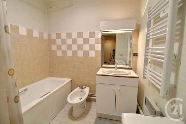 Appartement à vendre - 2 pièces - 47.47 m2 - JOINVILLE LE PONT - 94 - ILE-DE-FRANCE - Century 21 Vabel Immobilier