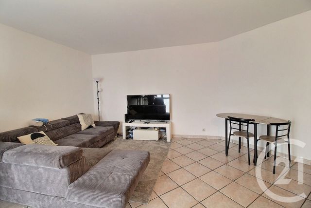 Appartement F3 à vendre - 3 pièces - 68.17 m2 - NOISEAU - 94 - ILE-DE-FRANCE - Century 21 Vabel Immobilier