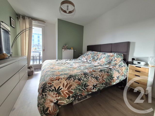 Appartement à vendre - 3 pièces - 63.0 m2 - CHAMPIGNY SUR MARNE - 94 - ILE-DE-FRANCE - Century 21 Vabel Immobilier