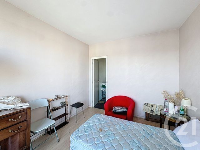 Appartement F2 à vendre - 2 pièces - 42.75 m2 - LA VARENNE ST HILAIRE - 94 - ILE-DE-FRANCE - Century 21 Vabel Immobilier