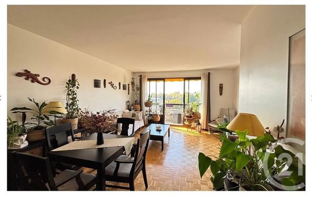 Appartement F3 à vendre - 3 pièces - 71.03 m2 - ST MAURICE - 94 - ILE-DE-FRANCE - Century 21 Vabel Immobilier