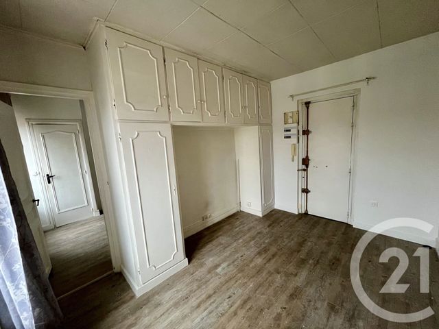 Appartement F2 à louer - 2 pièces - 26.96 m2 - CHARENTON LE PONT - 94 - ILE-DE-FRANCE - Century 21 Vabel Immobilier