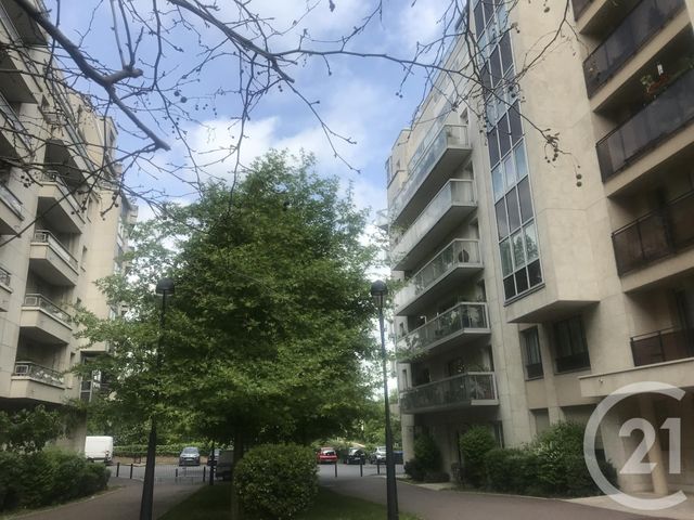 Appartement F5 à louer - 5 pièces - 123.9 m2 - JOINVILLE LE PONT - 94 - ILE-DE-FRANCE - Century 21 Vabel Immobilier