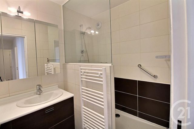 Appartement F5 à louer - 5 pièces - 123.9 m2 - JOINVILLE LE PONT - 94 - ILE-DE-FRANCE - Century 21 Vabel Immobilier