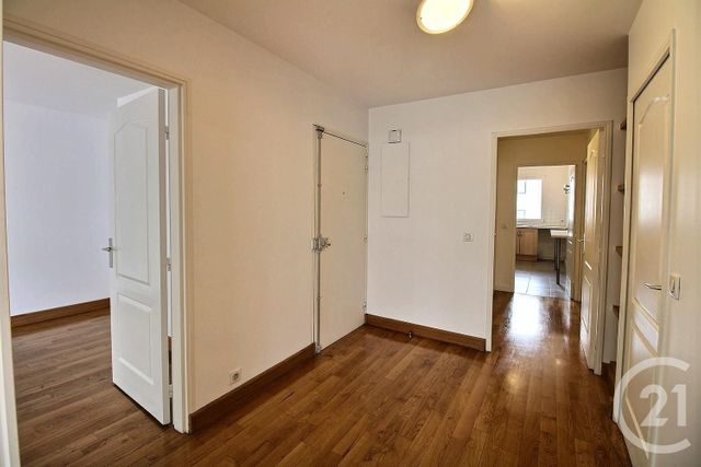 Appartement F5 à louer - 5 pièces - 123.9 m2 - JOINVILLE LE PONT - 94 - ILE-DE-FRANCE - Century 21 Vabel Immobilier