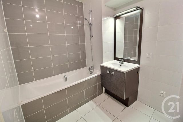 Appartement F3 à vendre - 3 pièces - 58.98 m2 - JOINVILLE LE PONT - 94 - ILE-DE-FRANCE - Century 21 Vabel Immobilier
