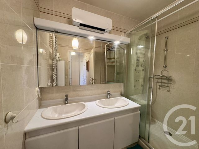 Appartement F3 à vendre - 3 pièces - 66.48 m2 - CHENNEVIERES SUR MARNE - 94 - ILE-DE-FRANCE - Century 21 Vabel Immobilier