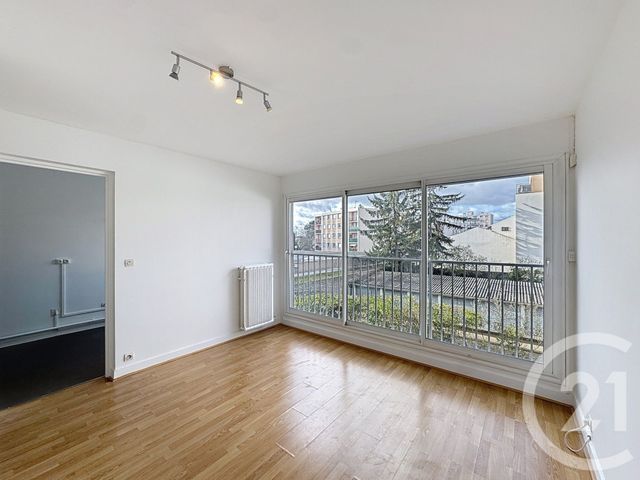 Appartement Studio à vendre - 1 pièce - 36.93 m2 - CHAMPIGNY SUR MARNE - 94 - ILE-DE-FRANCE - Century 21 Vabel Immobilier