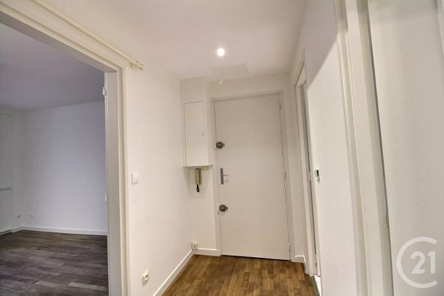 Appartement Studio à louer - 1 pièce - 38.94 m2 - NOGENT SUR MARNE - 94 - ILE-DE-FRANCE - Century 21 Vabel Immobilier