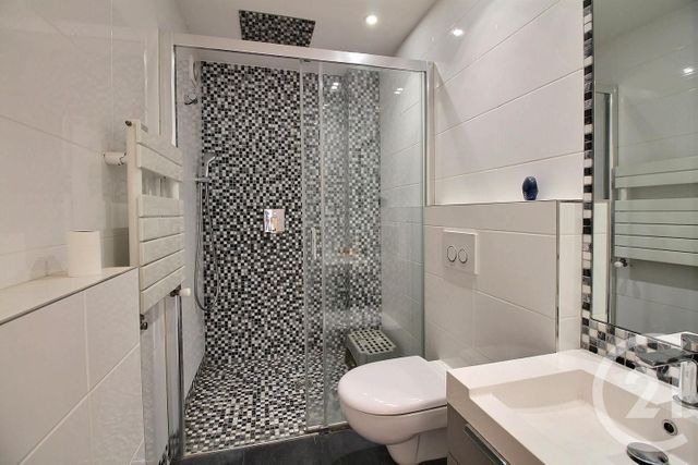 Appartement F5 à louer - 5 pièces - 106.98 m2 - JOINVILLE LE PONT - 94 - ILE-DE-FRANCE - Century 21 Vabel Immobilier