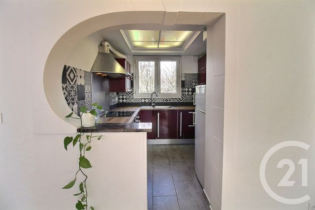 Appartement F3 à louer - 3 pièces - 52.66 m2 - VILLIERS SUR MARNE - 94 - ILE-DE-FRANCE - Century 21 Vabel Immobilier