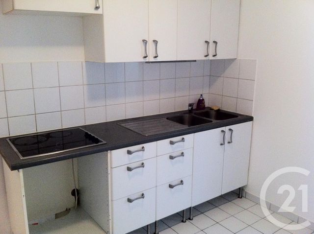 Appartement F1 à louer - 1 pièce - 37.25 m2 - JOINVILLE LE PONT - 94 - ILE-DE-FRANCE - Century 21 Vabel Immobilier