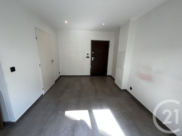 Appartement Studio à louer - 1 pièce - 23.38 m2 - GOURNAY SUR MARNE - 93 - ILE-DE-FRANCE - Century 21 Vabel Immobilier