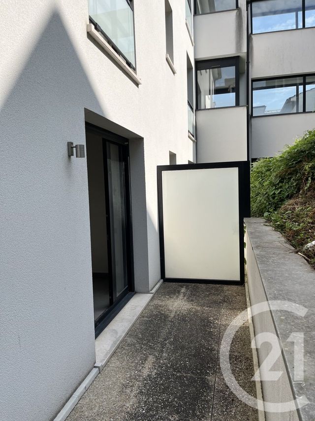 Appartement Studio à louer - 1 pièce - 23.38 m2 - GOURNAY SUR MARNE - 93 - ILE-DE-FRANCE - Century 21 Vabel Immobilier