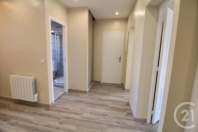 Appartement F2 à louer - 2 pièces - 46.52 m2 - ALFORTVILLE - 94 - ILE-DE-FRANCE - Century 21 Vabel Immobilier