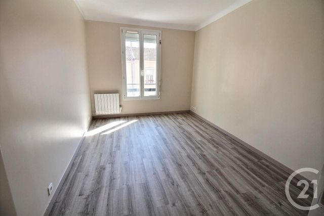 Appartement F2 à louer - 2 pièces - 46.52 m2 - ALFORTVILLE - 94 - ILE-DE-FRANCE - Century 21 Vabel Immobilier