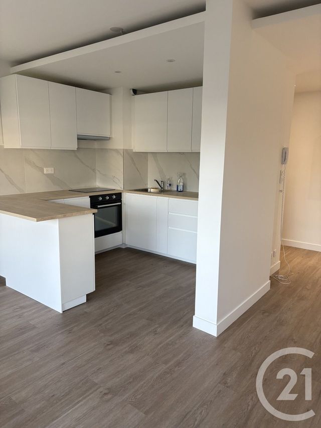 Appartement à louer - 2 pièces - 49.47 m2 - ST MAURICE - 94 - ILE-DE-FRANCE - Century 21 Vabel Immobilier