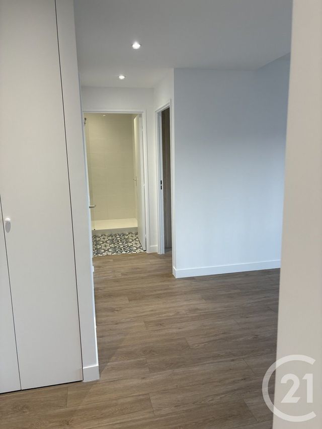 Appartement à louer - 2 pièces - 49.47 m2 - ST MAURICE - 94 - ILE-DE-FRANCE - Century 21 Vabel Immobilier