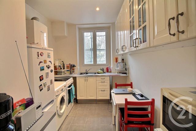 Appartement F3 à louer - 3 pièces - 60.16 m2 - CHARENTON LE PONT - 94 - ILE-DE-FRANCE - Century 21 Vabel Immobilier