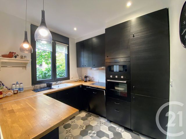Appartement F4 à louer - 4 pièces - 153.0 m2 - CHAMPIGNY SUR MARNE - 94 - ILE-DE-FRANCE - Century 21 Vabel Immobilier