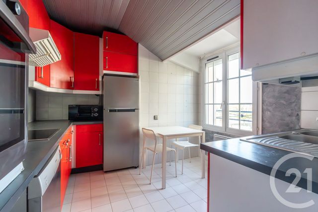 Appartement F2 à vendre - 2 pièces - 64.0 m2 - LE PERREUX SUR MARNE - 94 - ILE-DE-FRANCE - Century 21 Vabel Immobilier