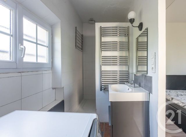 Appartement F2 à vendre - 2 pièces - 64.0 m2 - LE PERREUX SUR MARNE - 94 - ILE-DE-FRANCE - Century 21 Vabel Immobilier