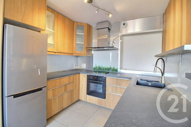 Appartement F4 à louer - 4 pièces - 69.99 m2 - MAISONS ALFORT - 94 - ILE-DE-FRANCE - Century 21 Vabel Immobilier