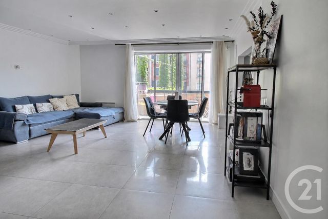 Appartement F3 à vendre - 3 pièces - 75.0 m2 - ST MAURICE - 94 - ILE-DE-FRANCE - Century 21 Vabel Immobilier