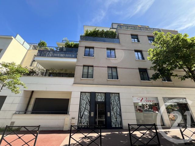 Appartement T2 à louer - 2 pièces - 45.32 m2 - LA VARENNE ST HILAIRE - 94 - ILE-DE-FRANCE - Century 21 Vabel Immobilier
