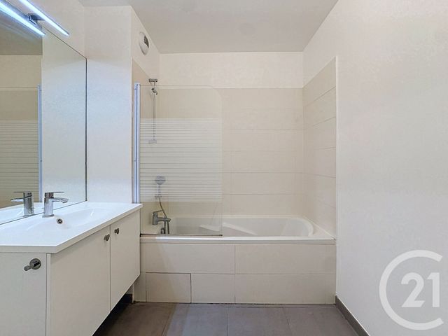 Appartement F4 à vendre - 4 pièces - 83.32 m2 - JOINVILLE LE PONT - 94 - ILE-DE-FRANCE - Century 21 Vabel Immobilier