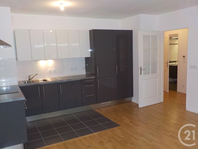 Appartement F2 à louer - 2 pièces - 42.27 m2 - JOINVILLE LE PONT - 94 - ILE-DE-FRANCE - Century 21 Vabel Immobilier