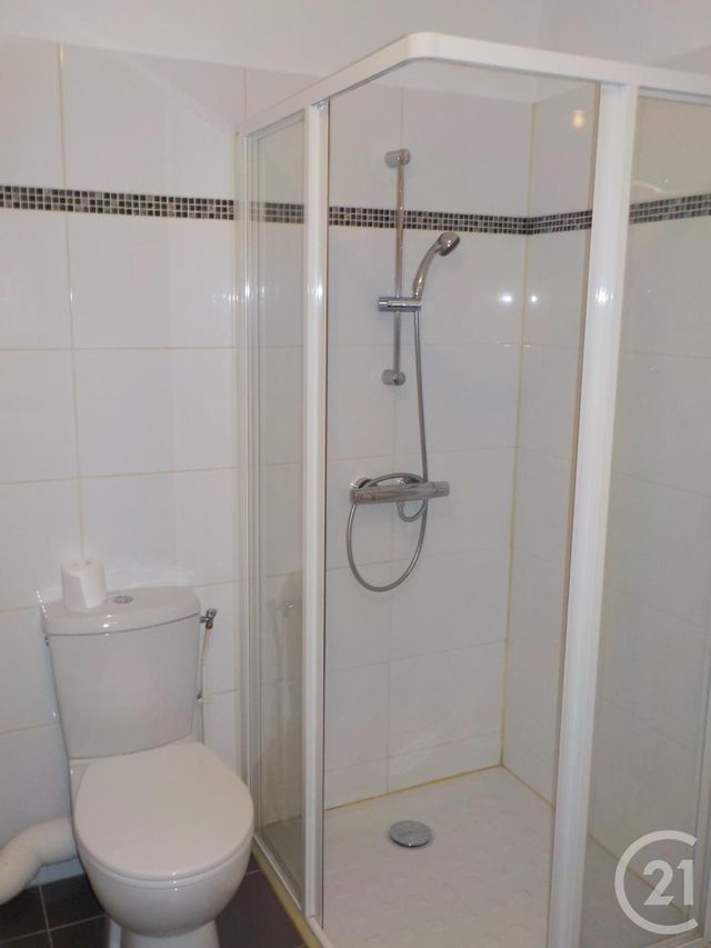 Appartement F2 à louer - 2 pièces - 42.27 m2 - JOINVILLE LE PONT - 94 - ILE-DE-FRANCE - Century 21 Vabel Immobilier