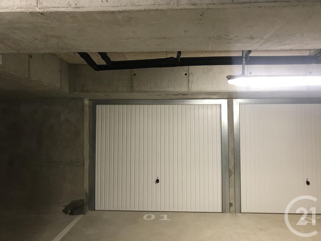 parking à louer - 18.15 m2 - CHAMPIGNY SUR MARNE - 94 - ILE-DE-FRANCE - Century 21 Vabel Immobilier