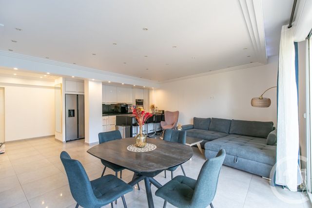 Appartement F3 à vendre - 3 pièces - 75.0 m2 - ST MAURICE - 94 - ILE-DE-FRANCE - Century 21 Vabel Immobilier